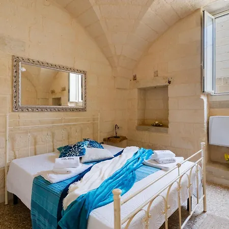 Corte Cochlea La Curte Per 4 Holiday home Cannole
